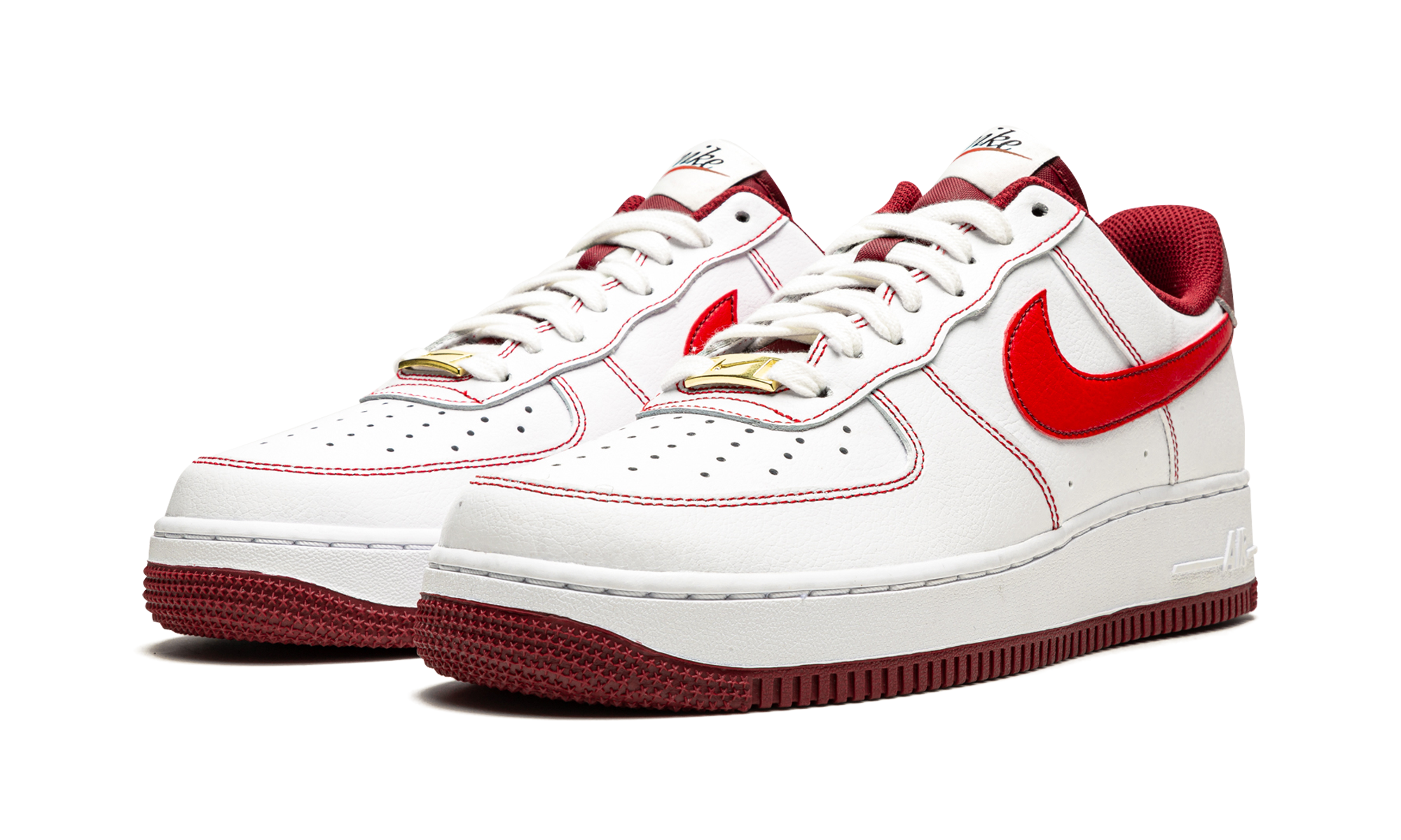 nike air force 1 low 07 first use white team red+DA8478-101+diagnol left view