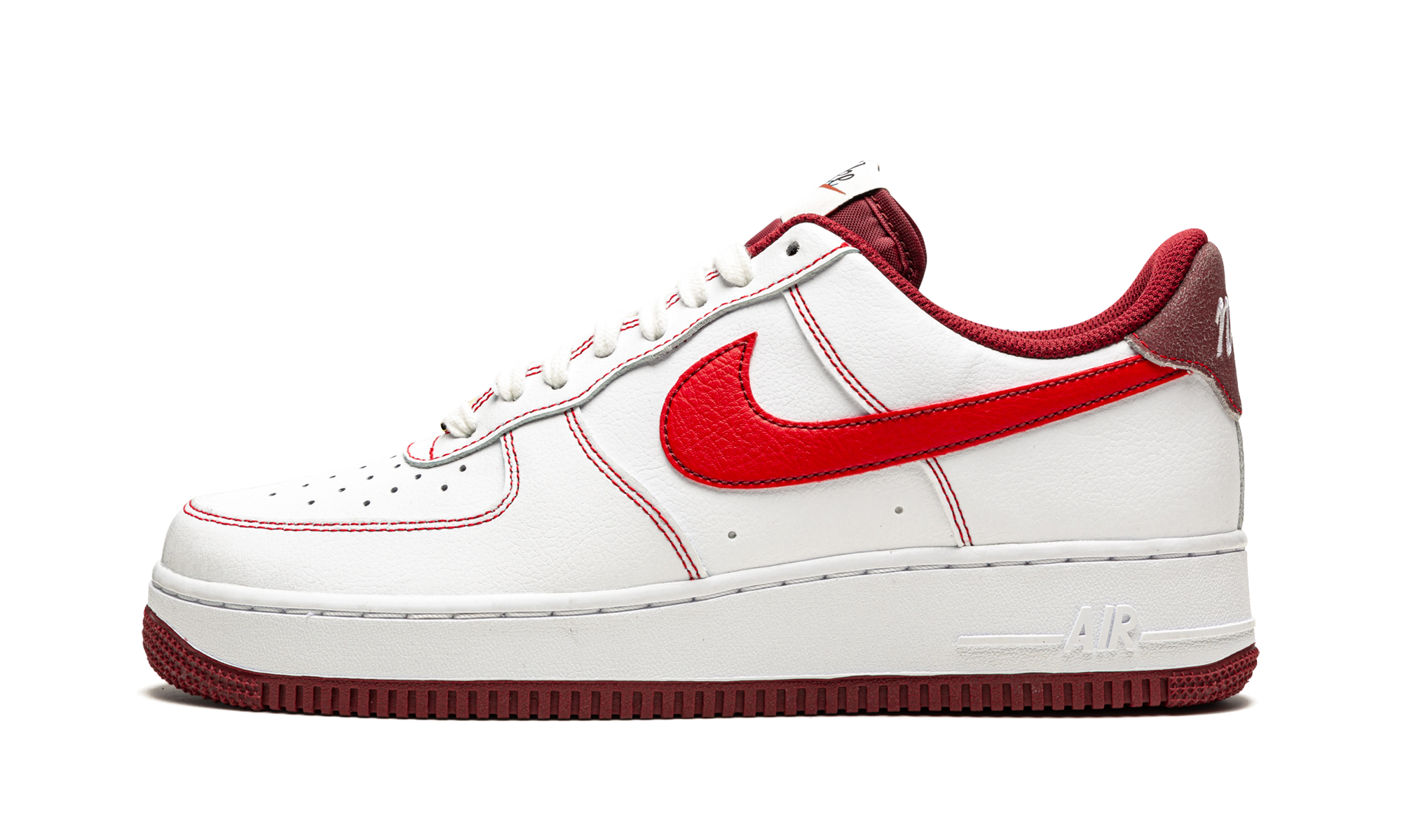 nike air force 1 low 07 first use white team red+DA8478-101+diagnol right view 1
