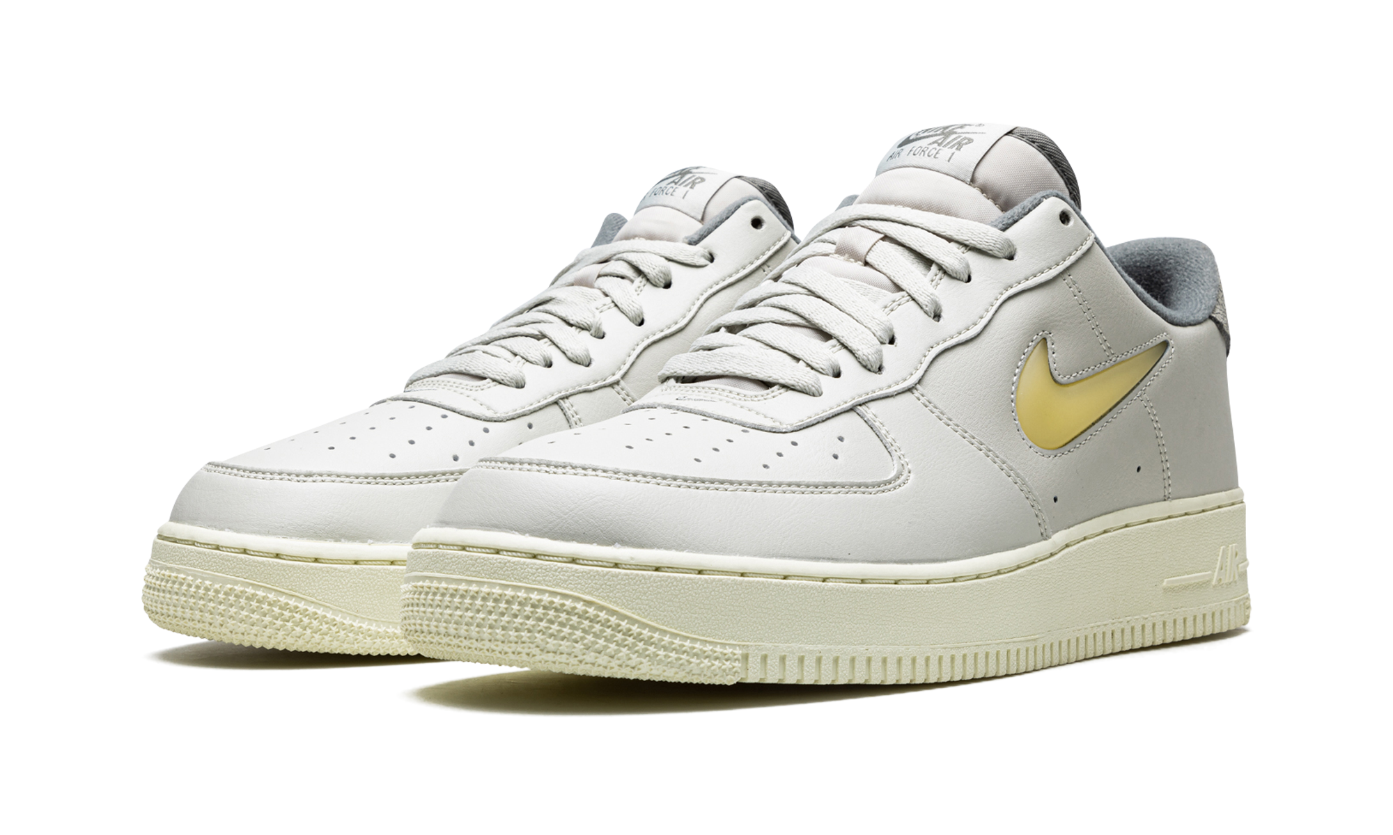 nike air force 1 low 07 jewel light bone coconut milk+DC8894-001+diagnol left view