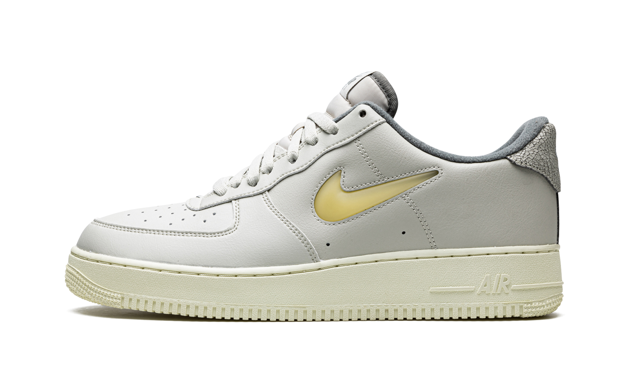 nike air force 1 low 07 jewel light bone coconut milk+DC8894-001+diagnol right view
