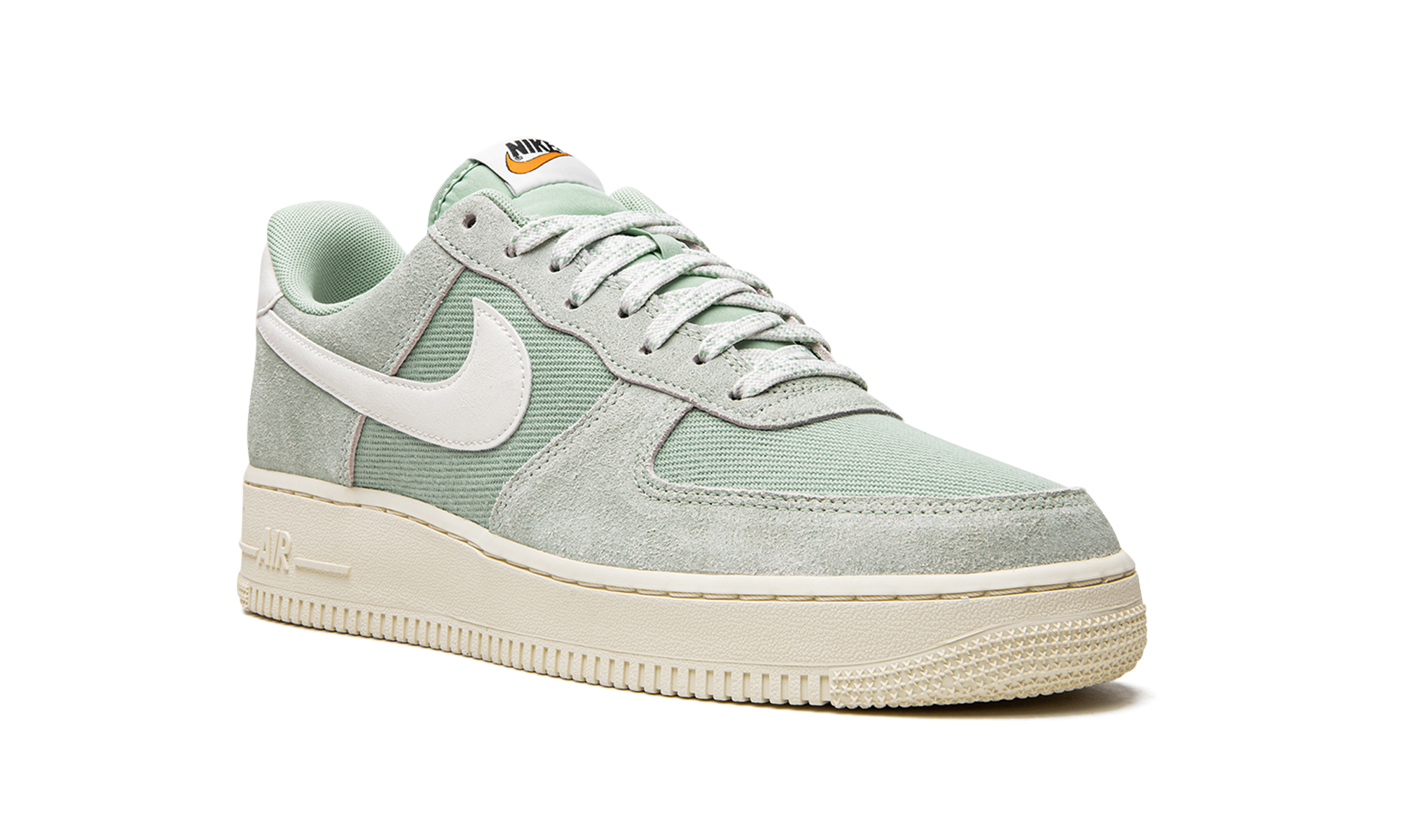 nike air force 1 low 07 lv8 certified fresh enamel green+DO9801-300+diagnol right view