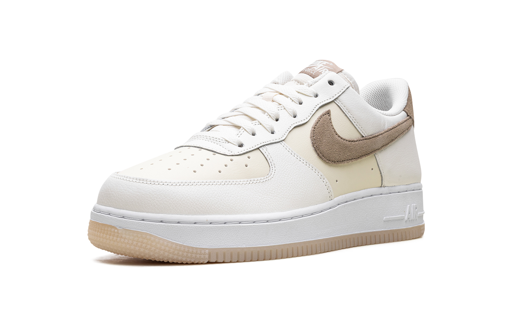 nike air force 1 low 07 lv8 coconut milk khaki+FN5832-101+left diagnol single view