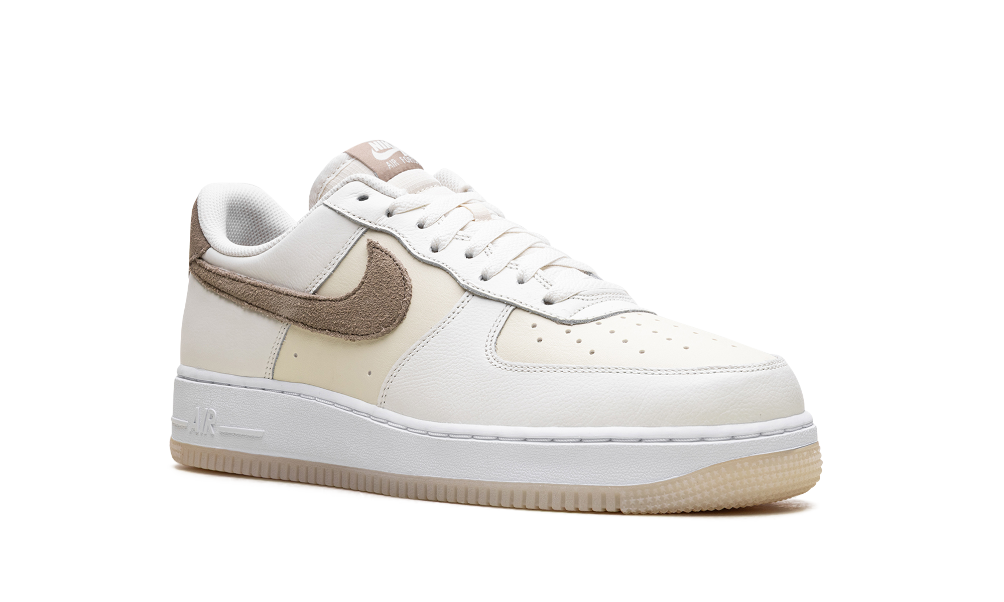 nike air force 1 low 07 lv8 coconut milk khaki+FN5832-101+diagnol right view