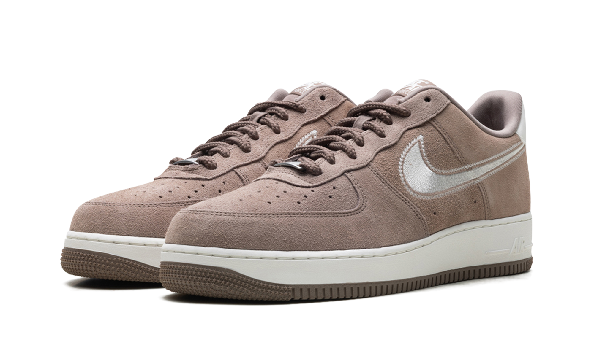 nike air force 1 low 07 lv8 mink brown embroidered swoosh+HJ4465-200+diagnol left view
