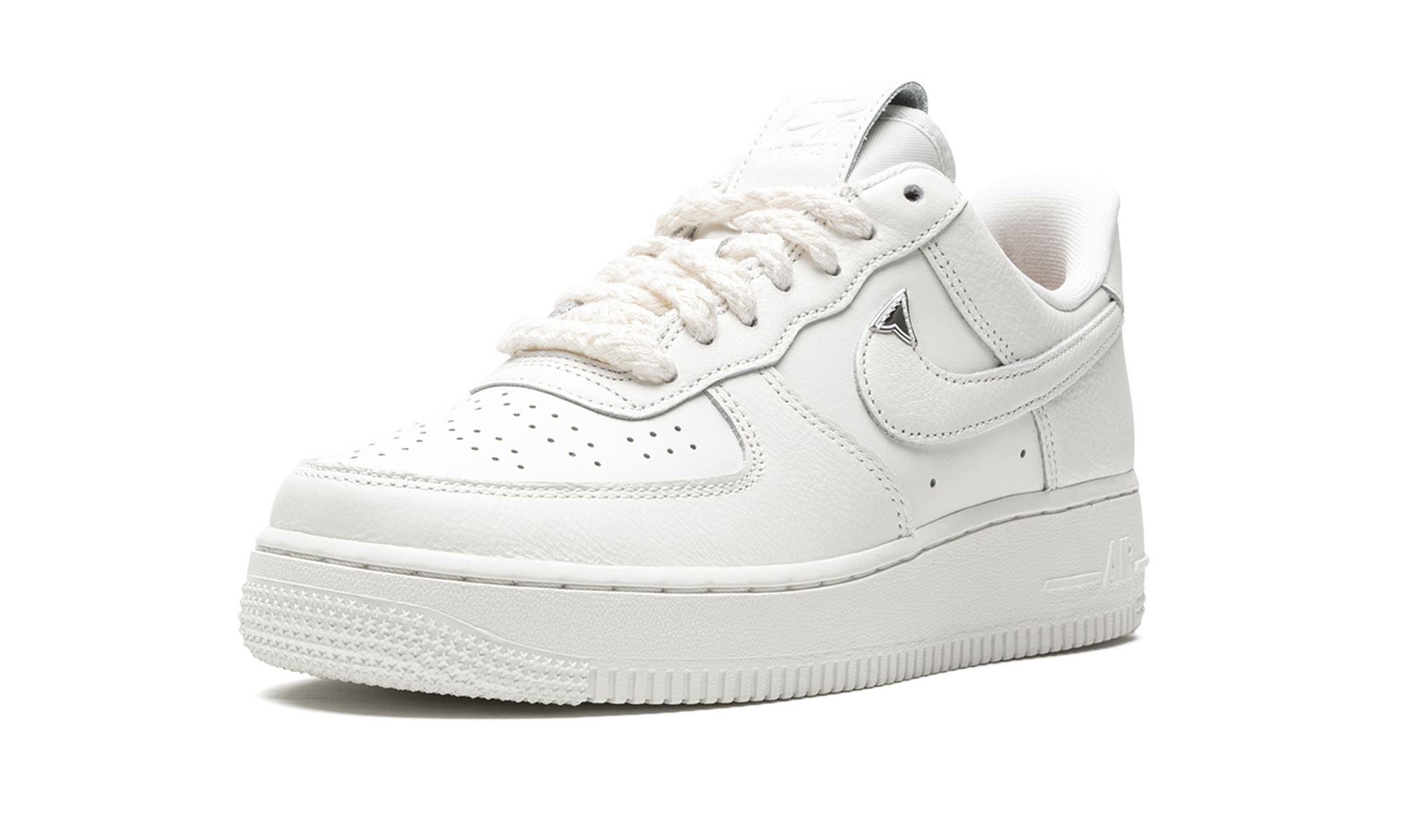 nike air force 1 low 07 lv8 needlework women s+FJ4559-133+left diagnol single view