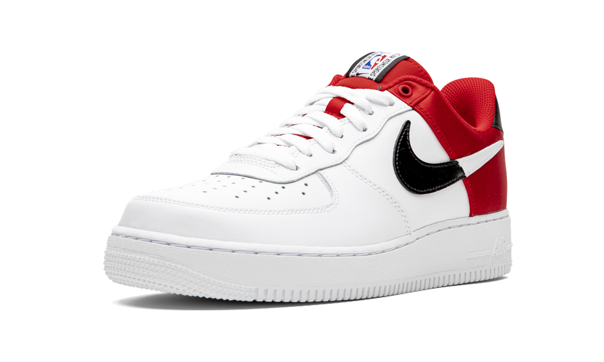 nike air force 1 low 07 lv8 red+BQ4420-600+left diagnol single view