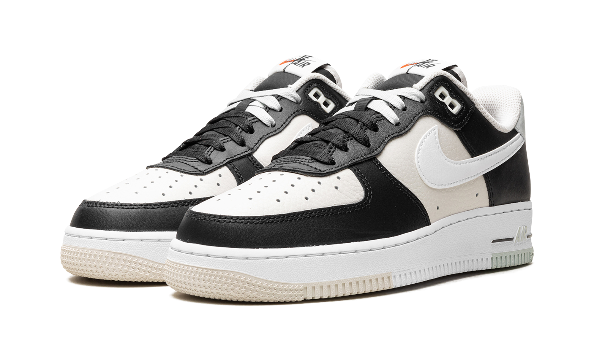 nike air force 1 low 07 lv8 split black phantom+FD2592-002+diagnol left view