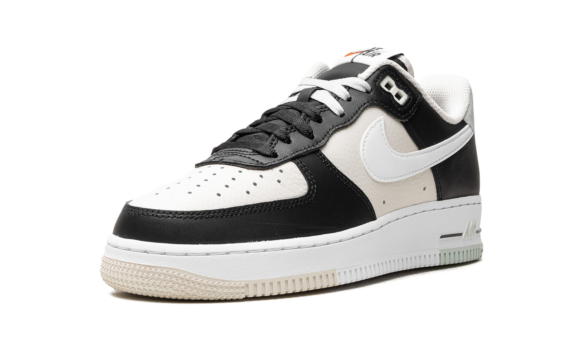 nike air force 1 low 07 lv8 split black phantom+FD2592-002+left diagnol single view