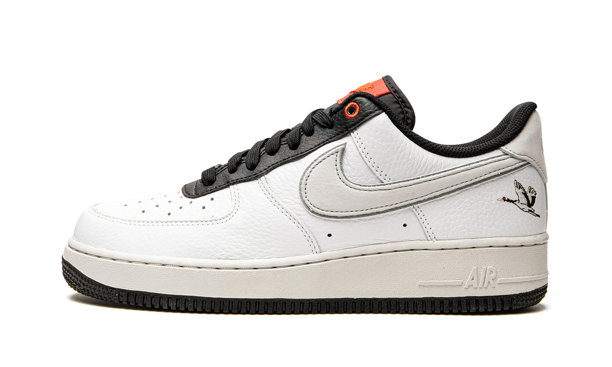 nike air force 1 low 07 lx crane+DA8482-100+diagnol right view 1