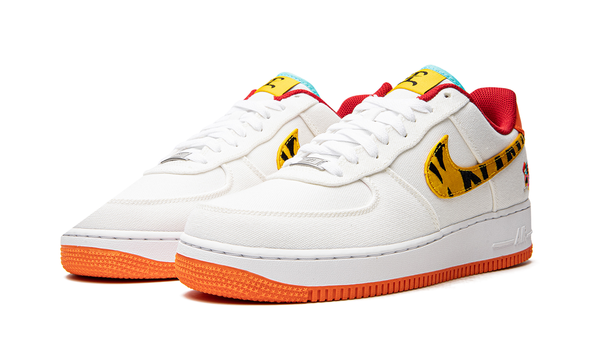 nike air force 1 low 07 lx year of the tiger+DR0147-171+diagnol left view