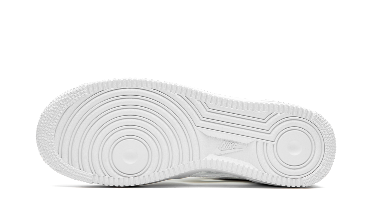 nike air force 1 low 07 olivia kim friends and family women s+CT2276-100+bottom view