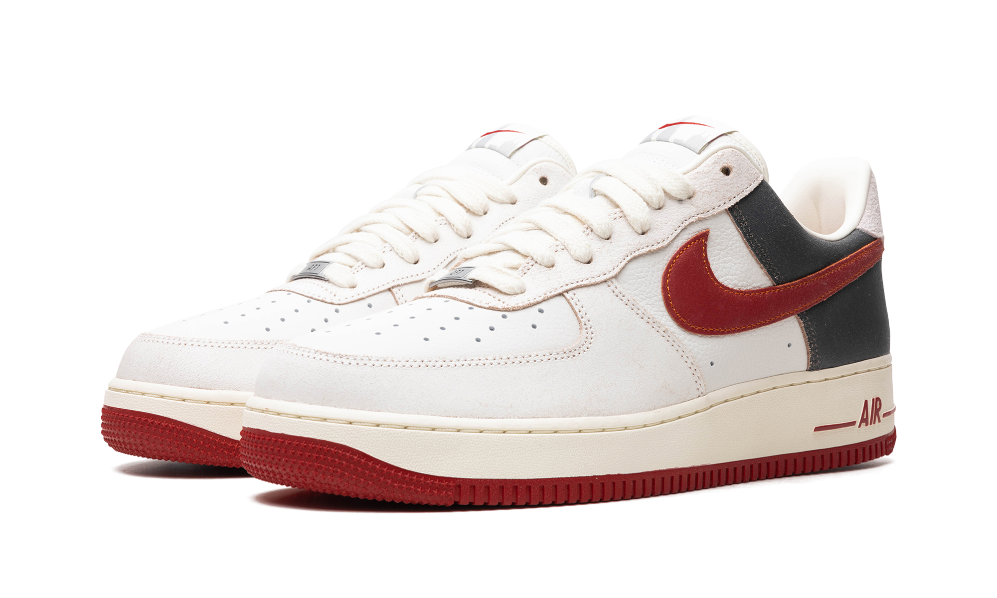 nike air force 1 low 07 premium chicago 2023+FQ8743-121+diagnol left view