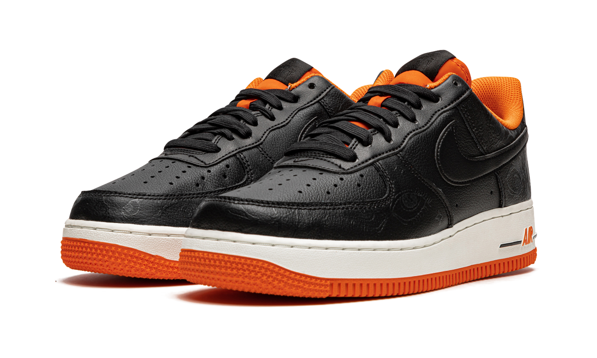nike air force 1 low 07 prm halloween 2021+DC8891-001+diagnol left view