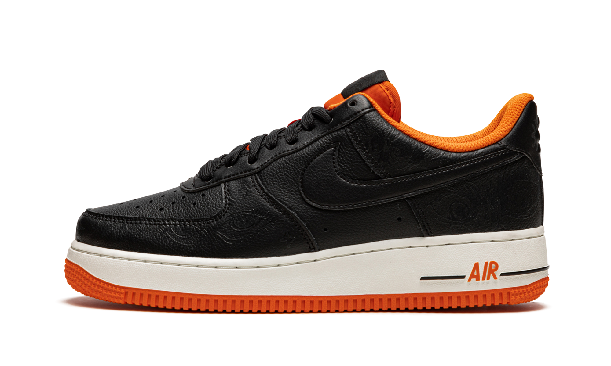 nike air force 1 low 07 prm halloween 2021+DC8891-001+diagnol right view 1