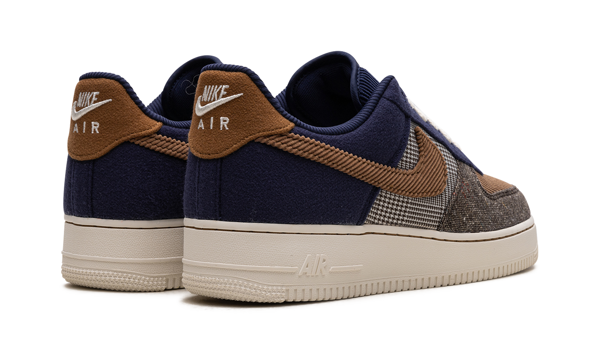 nike air force 1 low 07 prm tweed midnight navy corduroy+FQ8744-410+diagnol right behind view