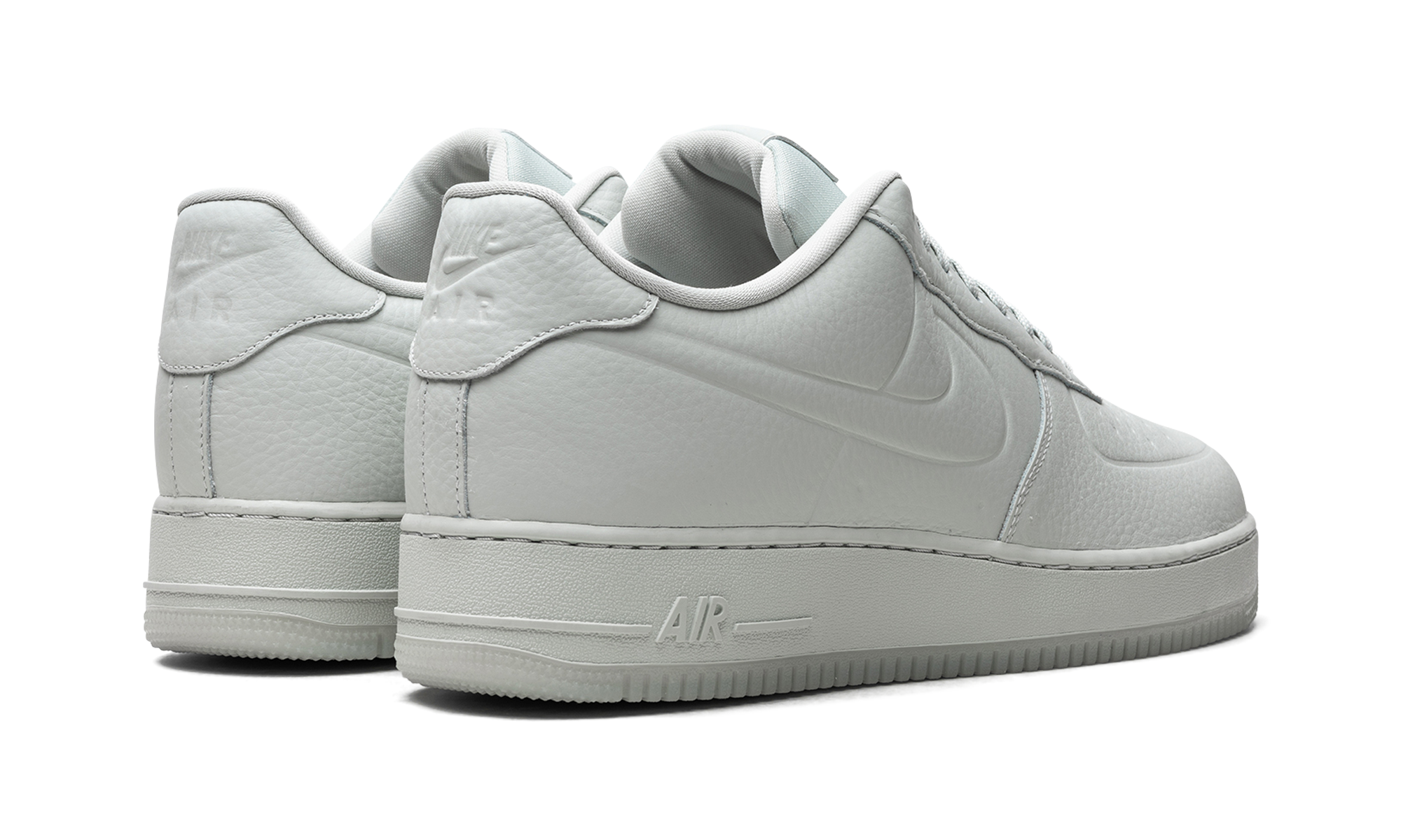 nike air force 1 low 07 pro tech waterproof light silver+FB8875-002+diagnol right behind view