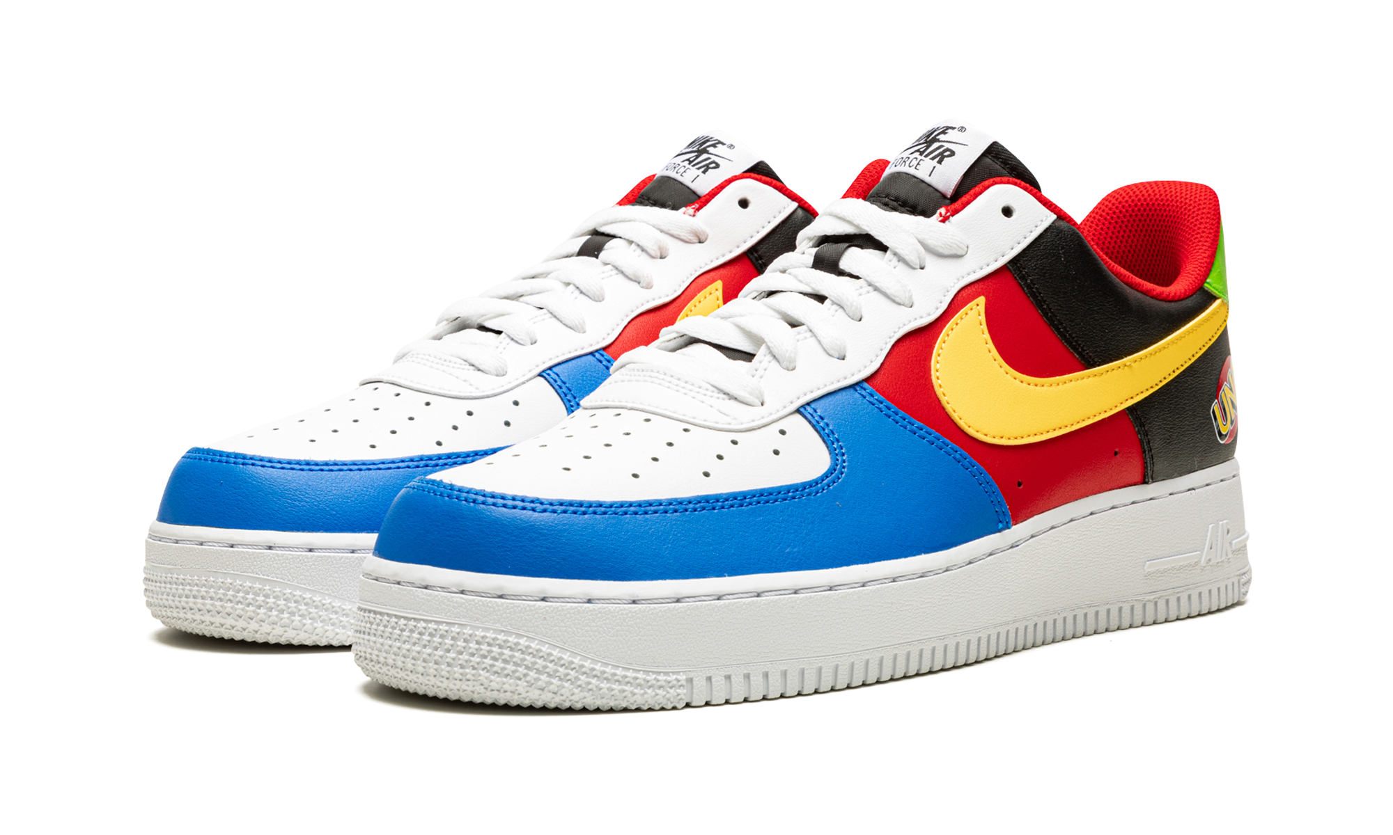 nike air force 1 low 07 qs uno+DC8887-100+diagnol left view