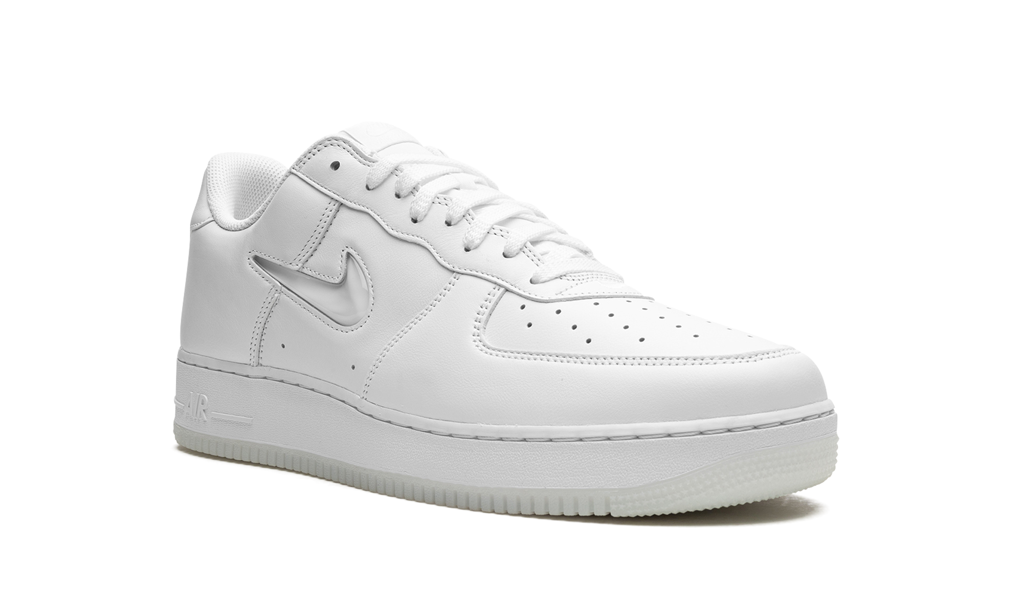 nike air force 1 low 07 retro color of the month jewel swoosh triple white+FN5924-100+diagnol right view