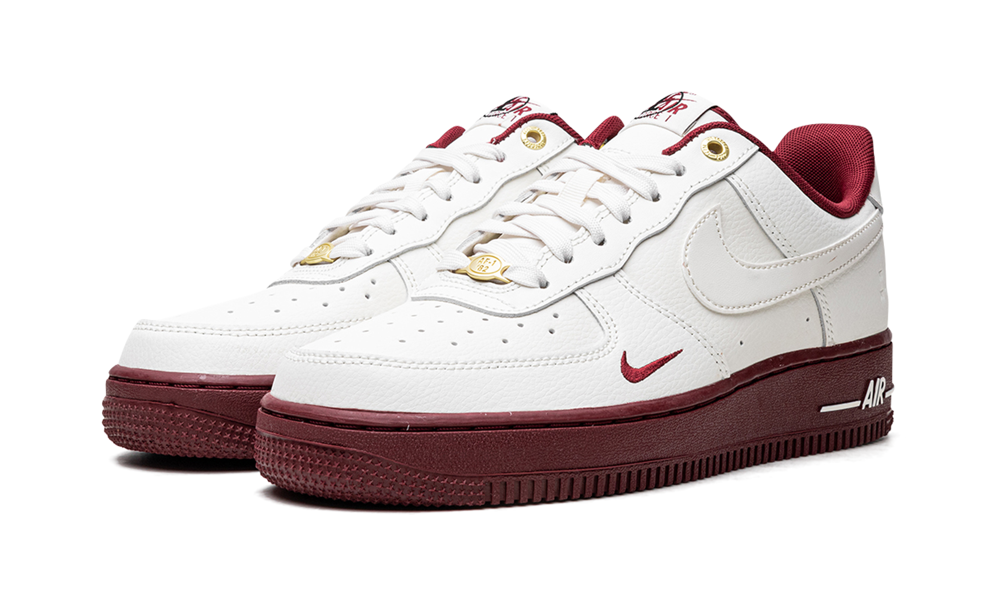 nike air force 1 low 07 se 40th anniversary edition sail team red women s+DQ7582-100+diagnol left view