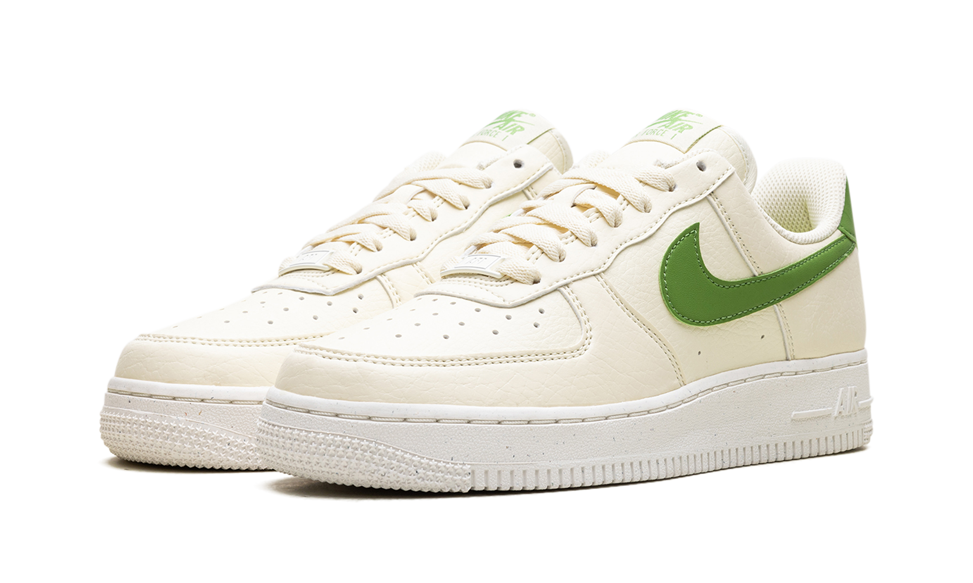 nike air force 1 low 07 se coconut milk chlorophyll women s+DV3808-102+diagnol left view