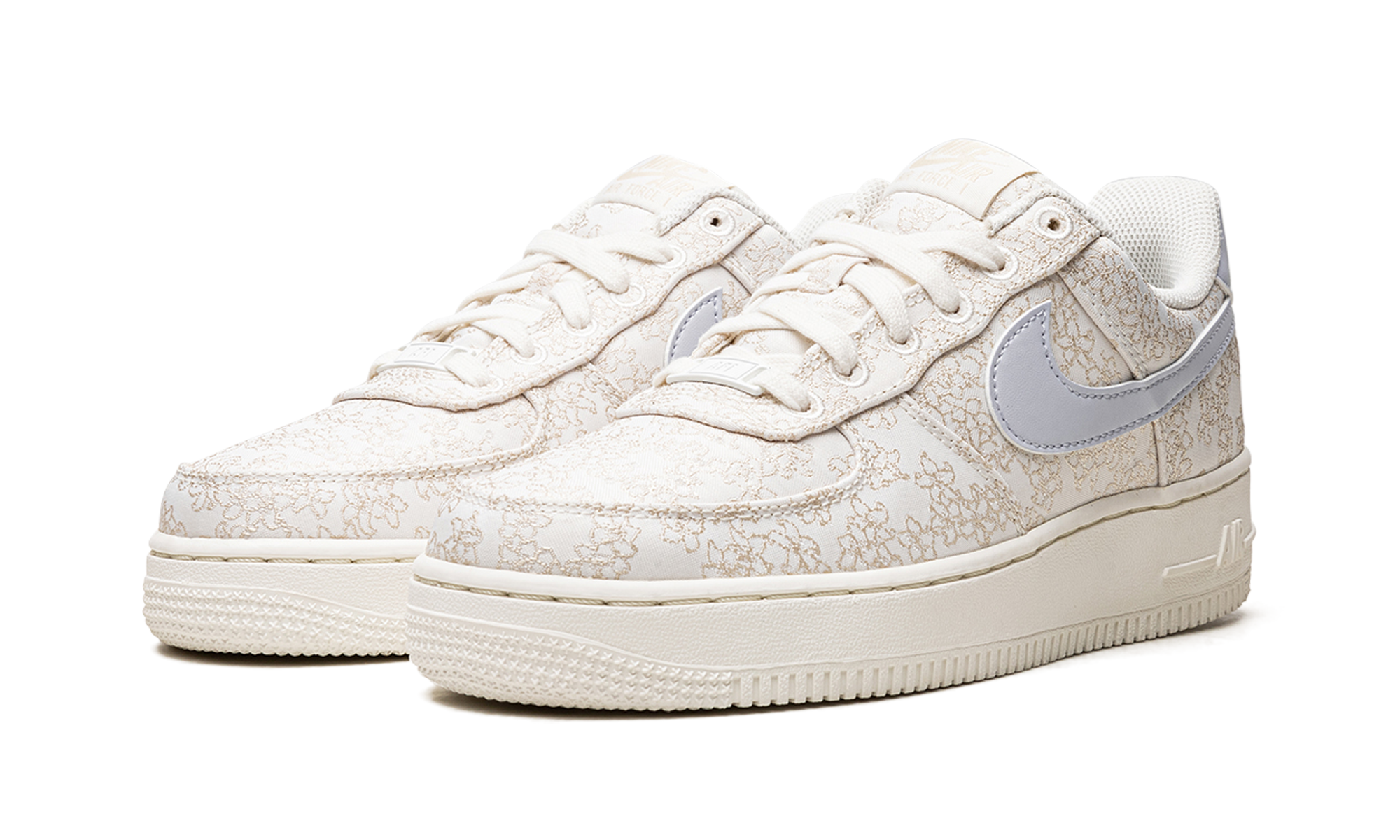 nike air force 1 low 07 se jacquard floral embroidery women s+DR6402-900+diagnol left view
