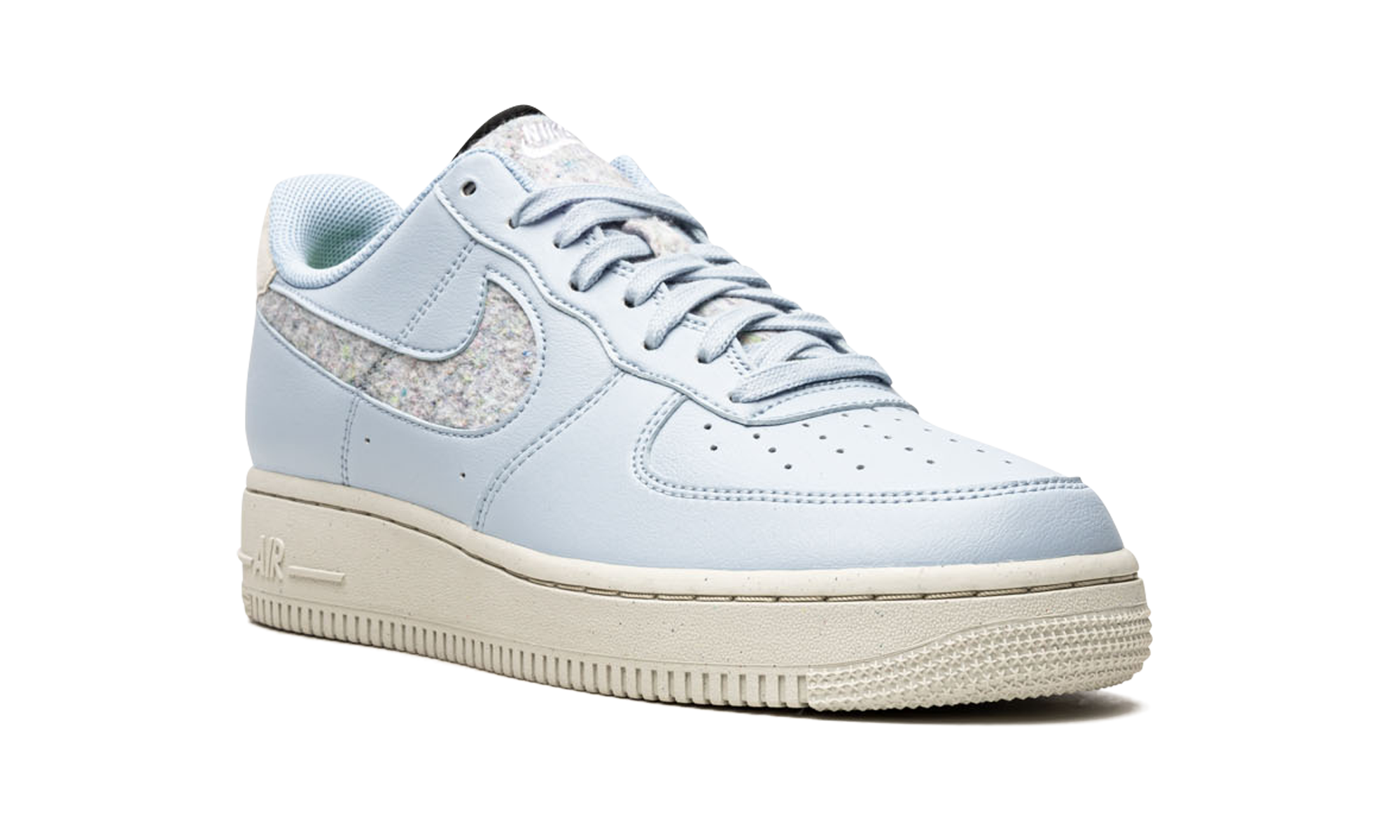 nike air force 1 low 07 se light armory blue women s+DA6682-400+diagnol right view
