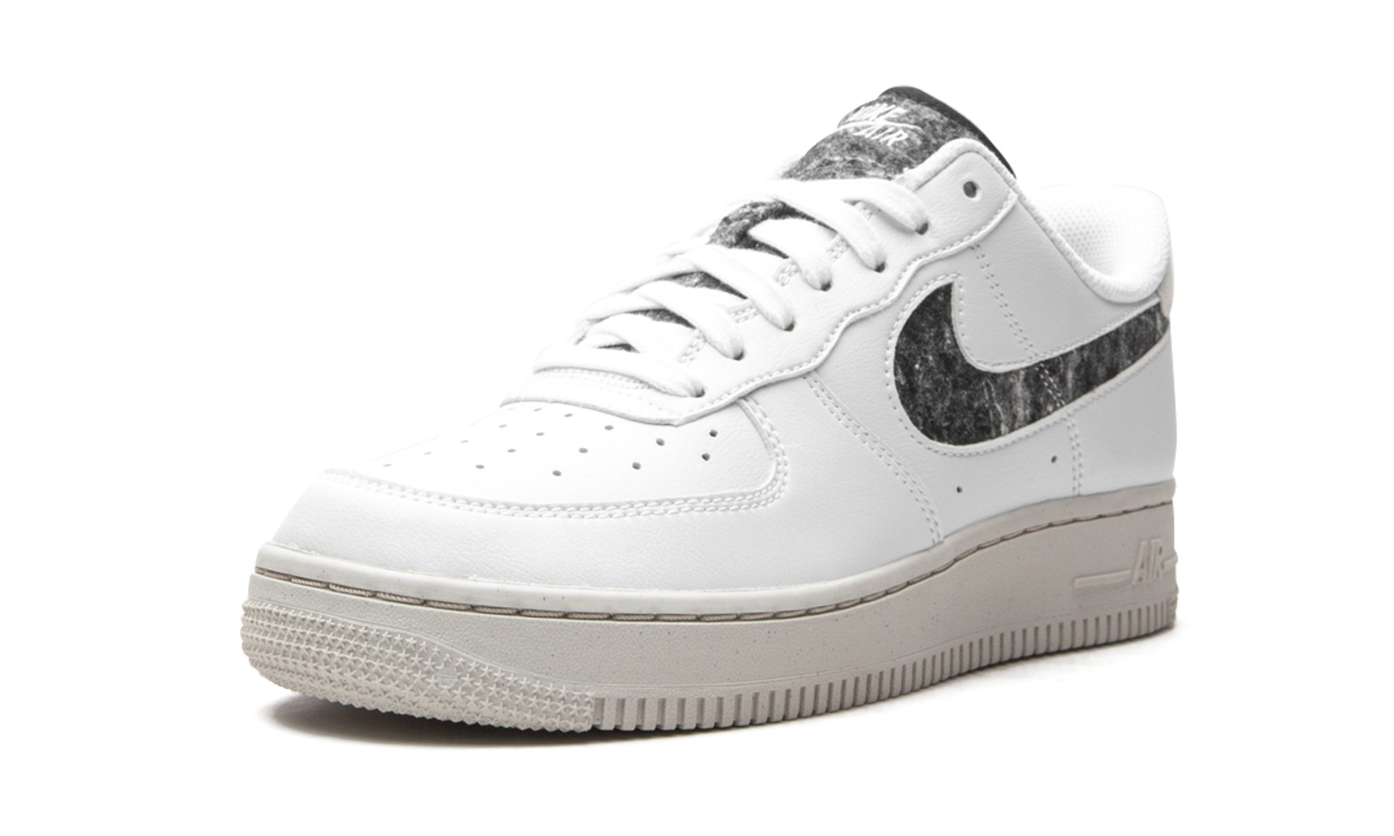 nike air force 1 low 07 se recycled white black light bone women s+DA6682-100+left diagnol single view