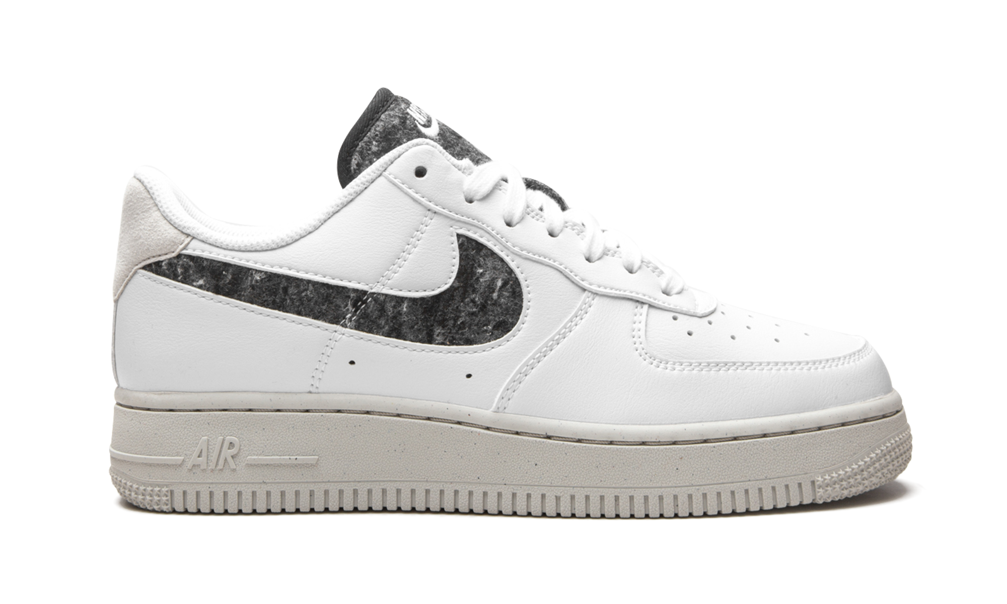 nike air force 1 low 07 se recycled white black light bone women s+DA6682-100+right view