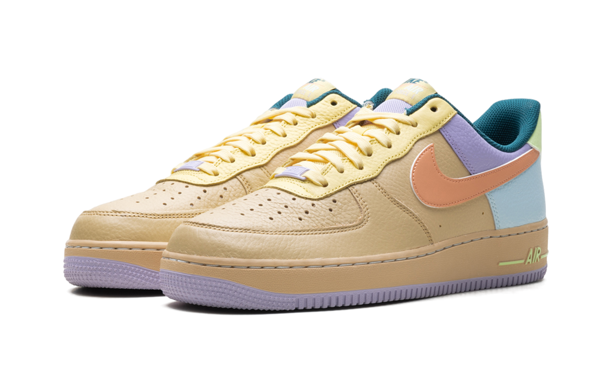 nike air force 1 low 07 sesame hydrangeas soft yellow apricot agate+IB4493-252+diagnol left view