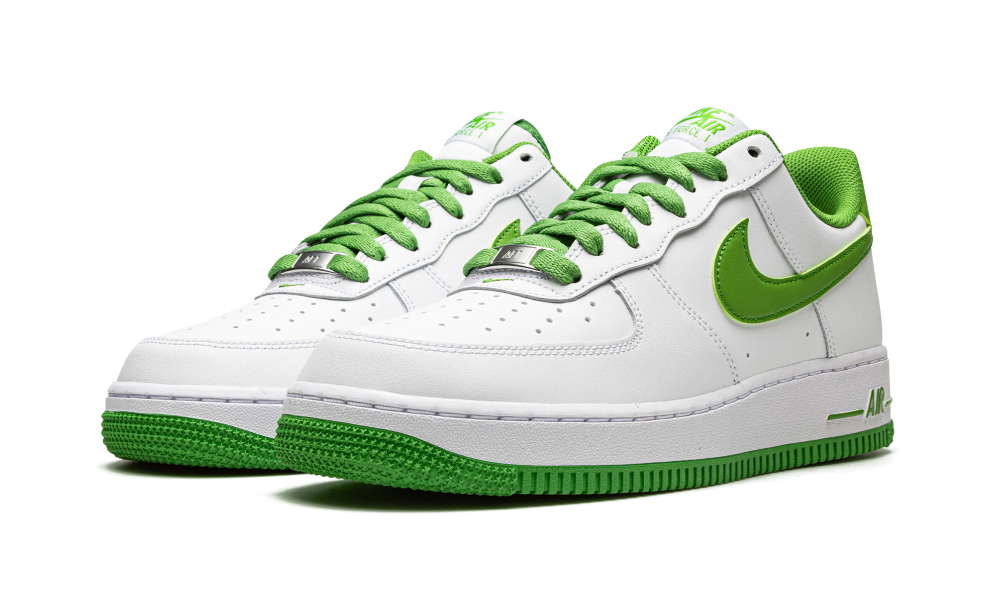 nike air force 1 low 07 white chlorophyll+DH7561-105+diagnol left view