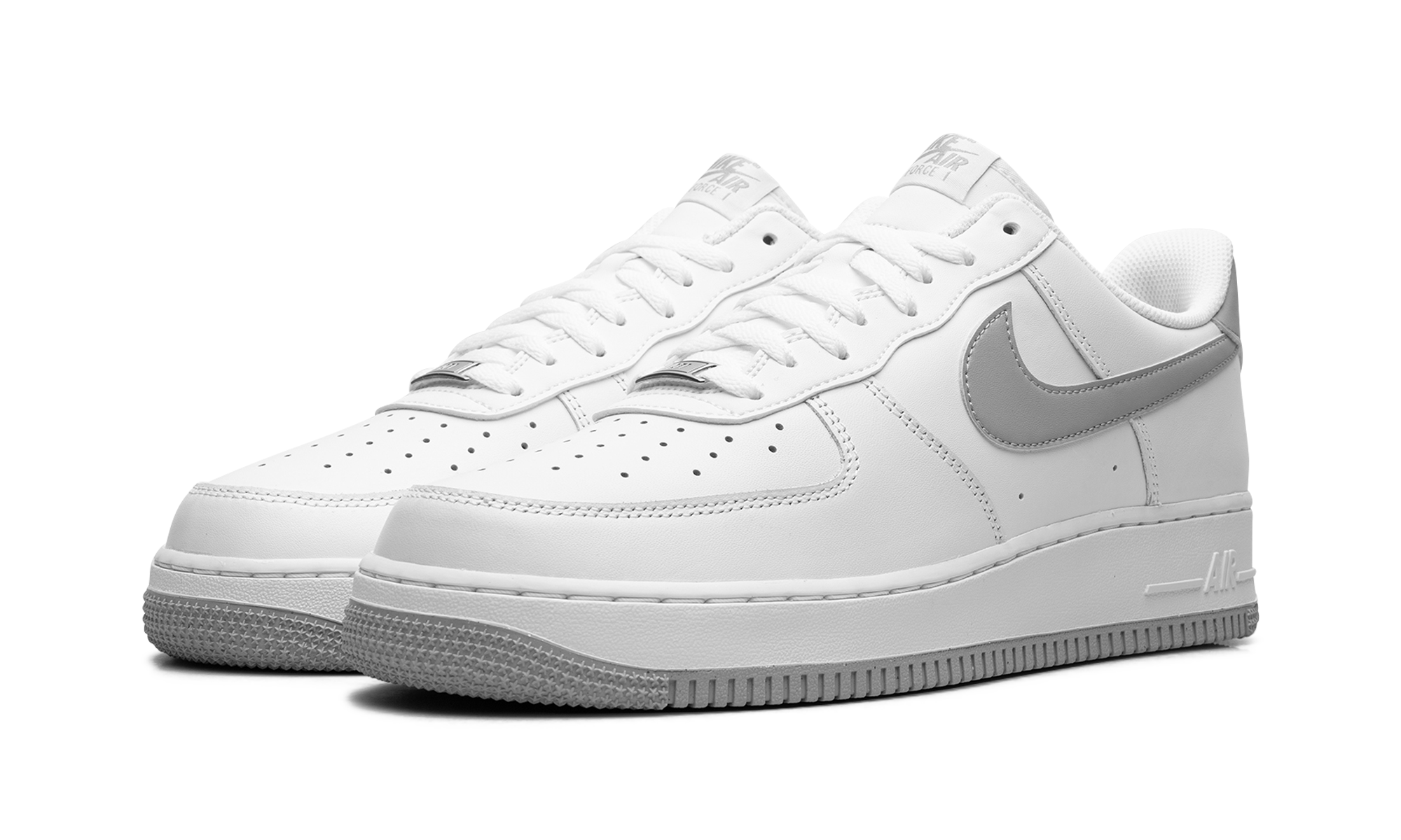 nike air force 1 low 07 white light smoke grey+FJ4146-100+diagnol left view