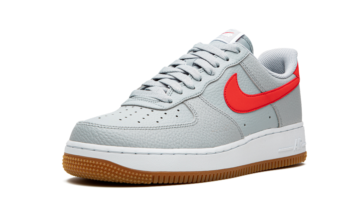 nike air force 1 low 07 wolf grey university red+CI0057-003+left diagnol single view