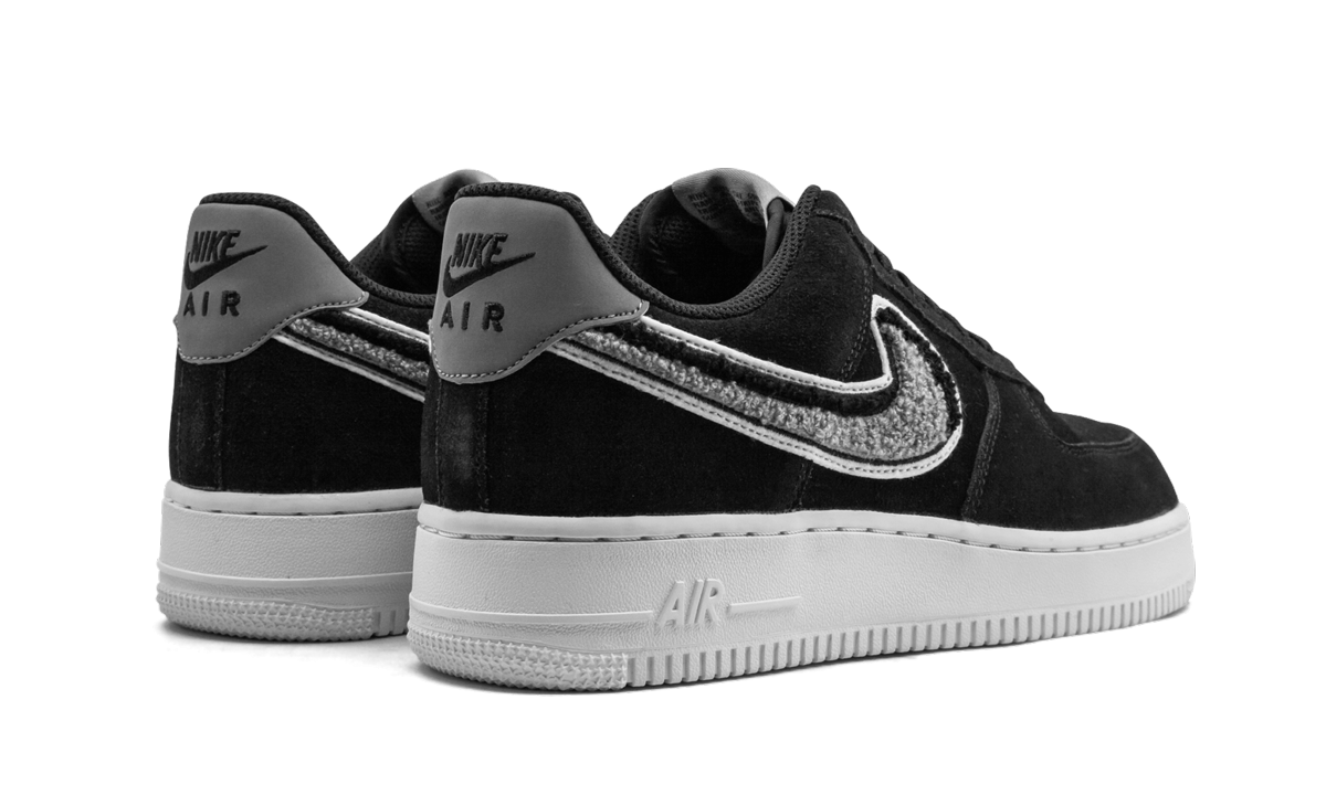 nike air force 1 low 3d chenille swoosh black cool grey+823511-014+diagnol right behind view