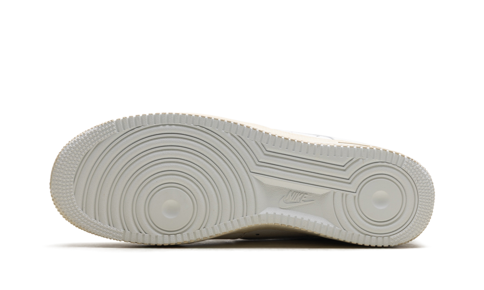 nike air force 1 low swoosh dirty triple white+HJ9346-100+bottom view