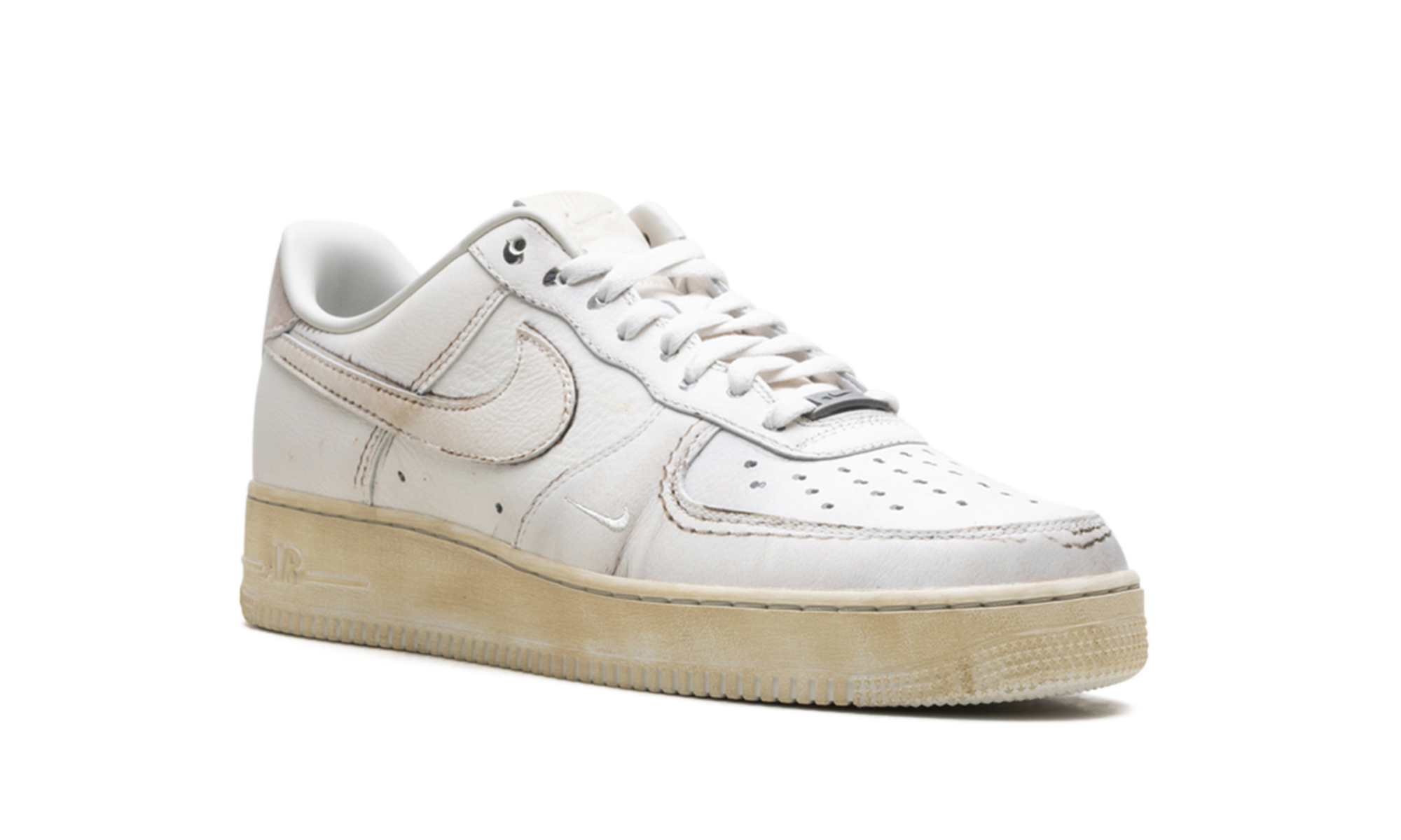 nike air force 1 low swoosh dirty triple white+HJ9346-100+diagnol right view