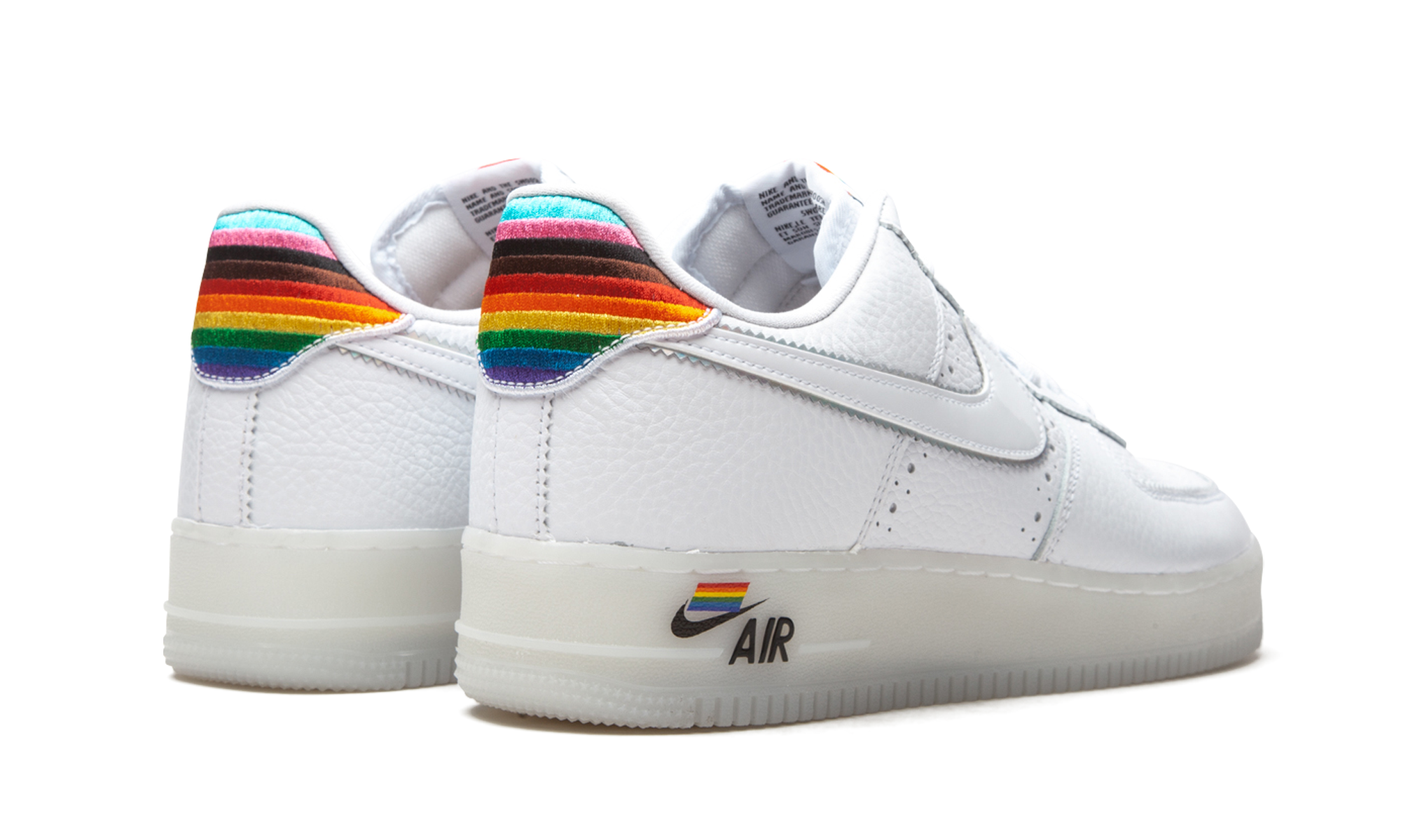 nike air force 1 low be true 2020+CV0258-100+diagnol right behind view