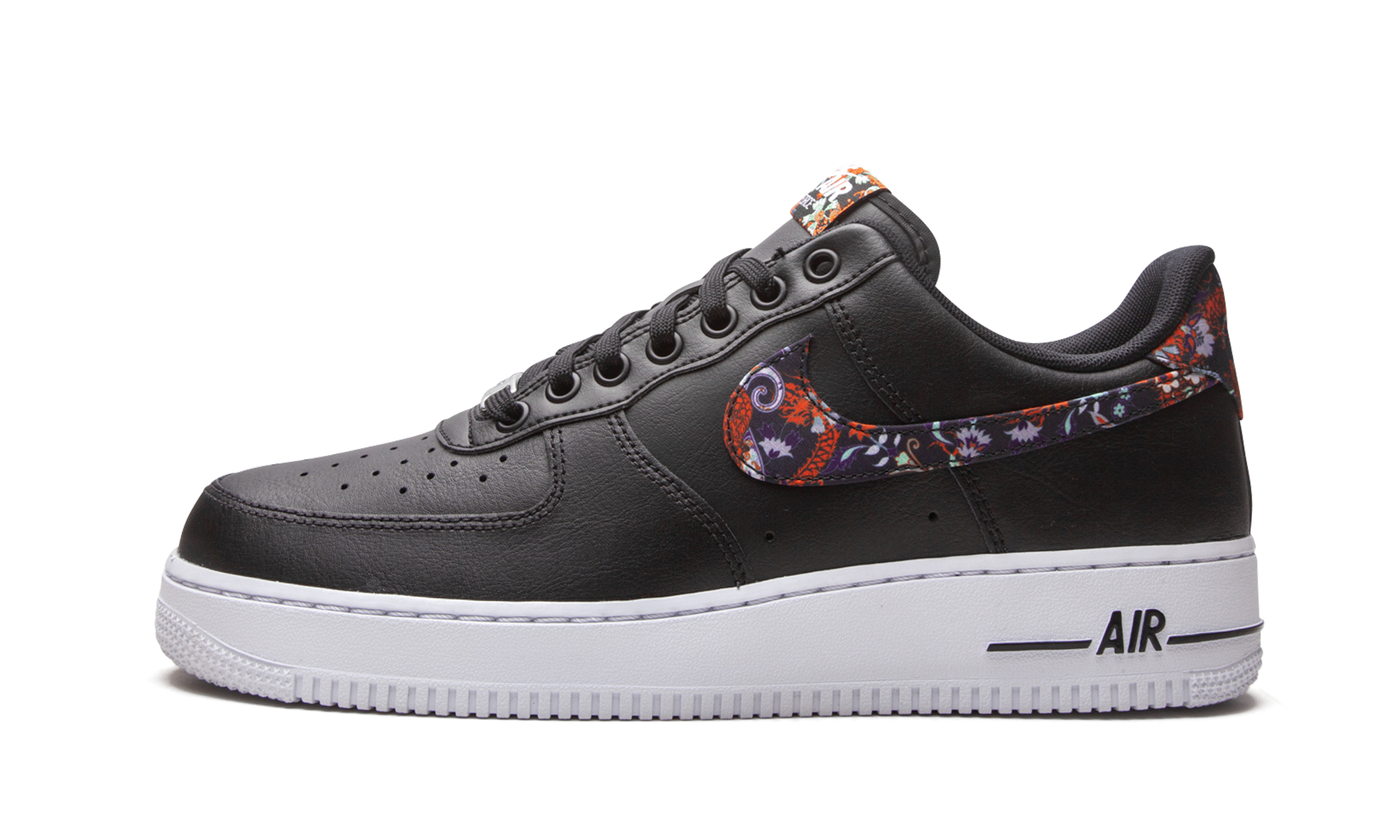 nike air force 1 low black floral+CZ7933-001+diagnol right view 1