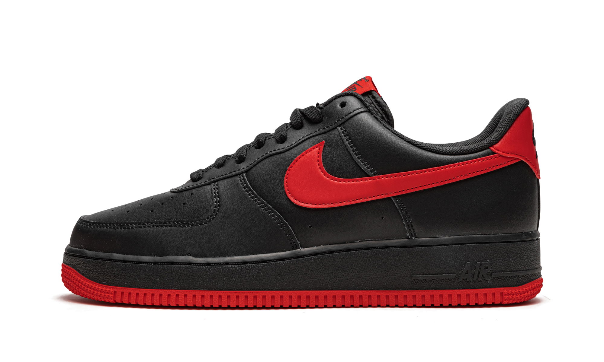 nike air force 1 low bred+DC2911-001+diagnol right view 1