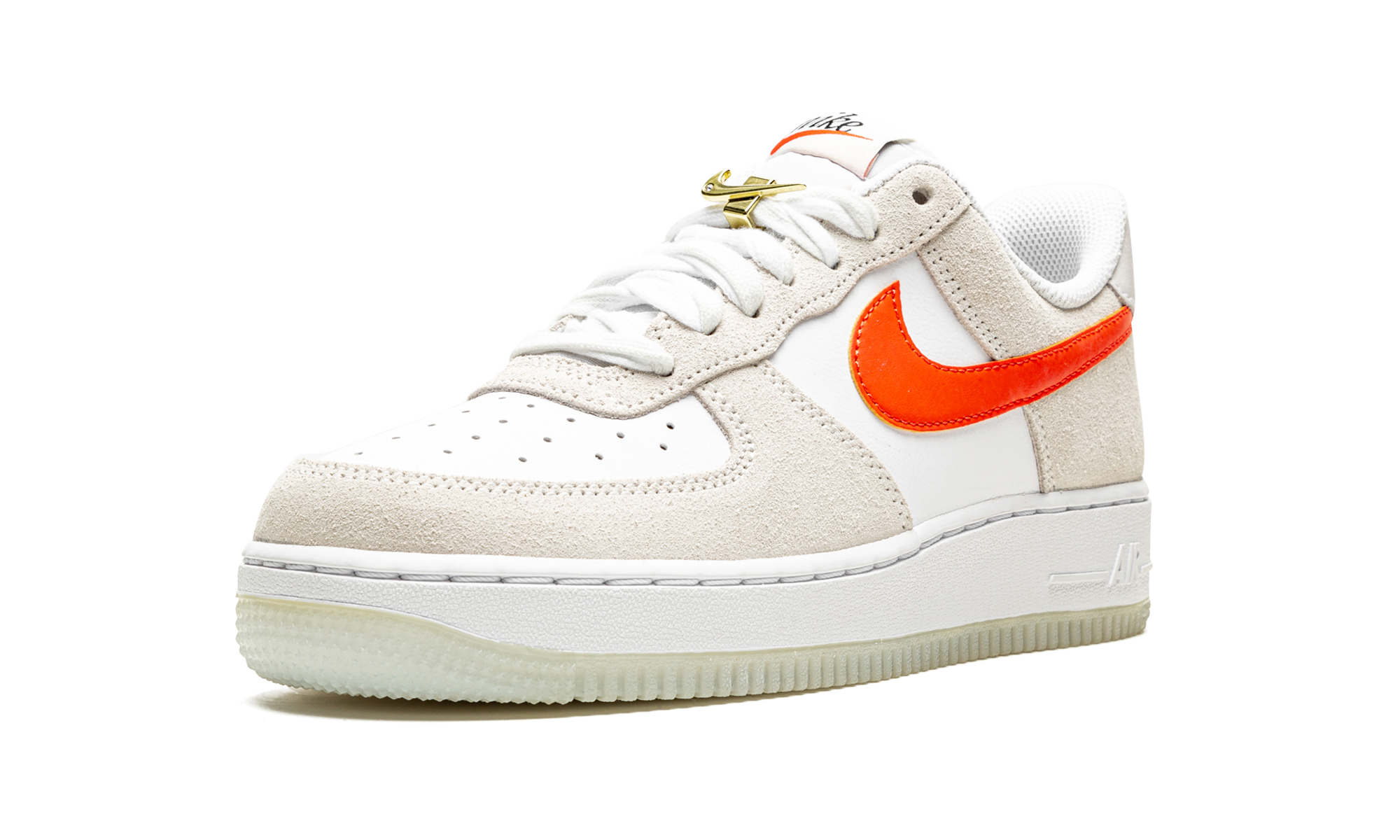 nike air force 1 low first use cream women s+DA8302-101+left diagnol single view