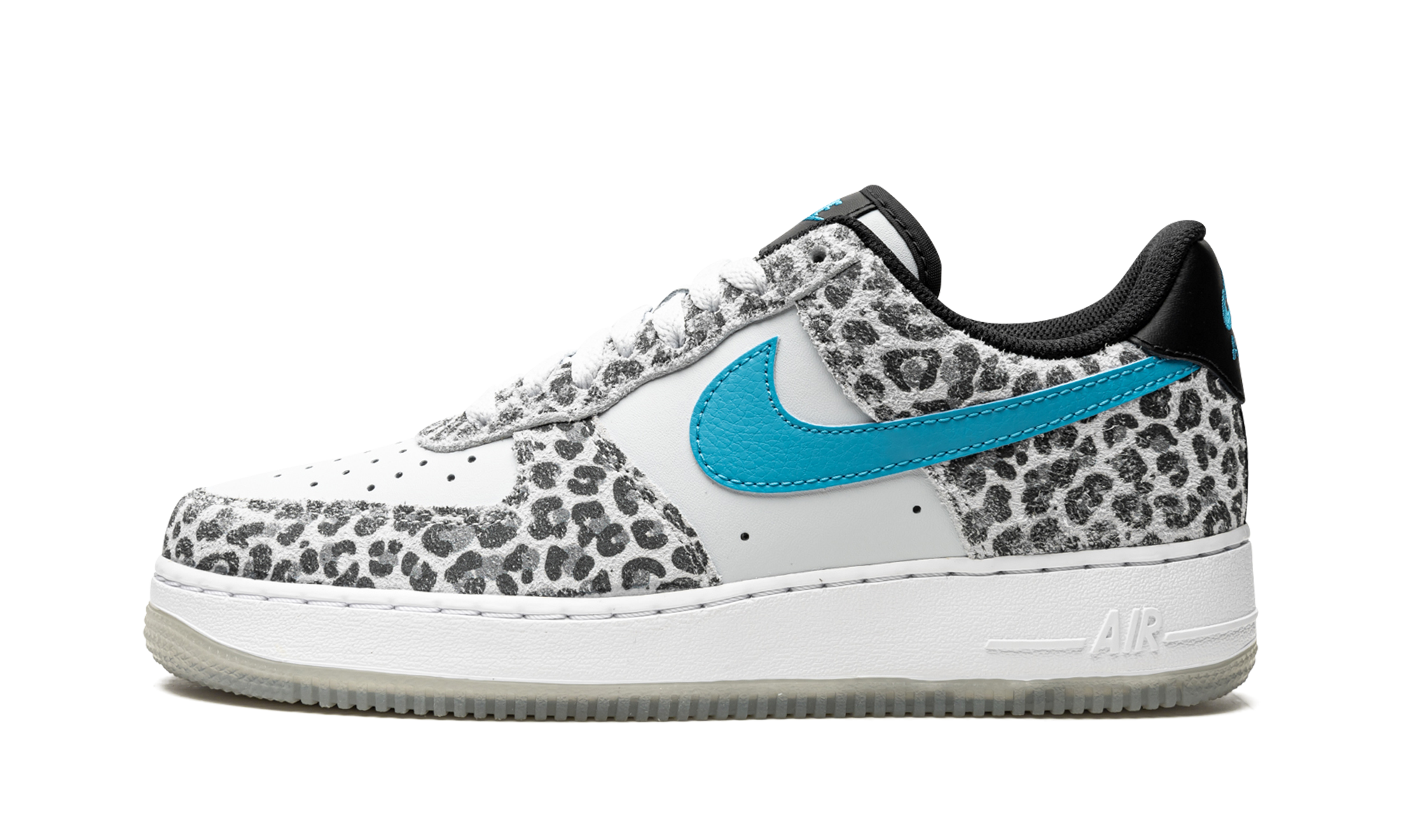 nike air force 1 low leopard+DJ6192-001+diagnol right view 1