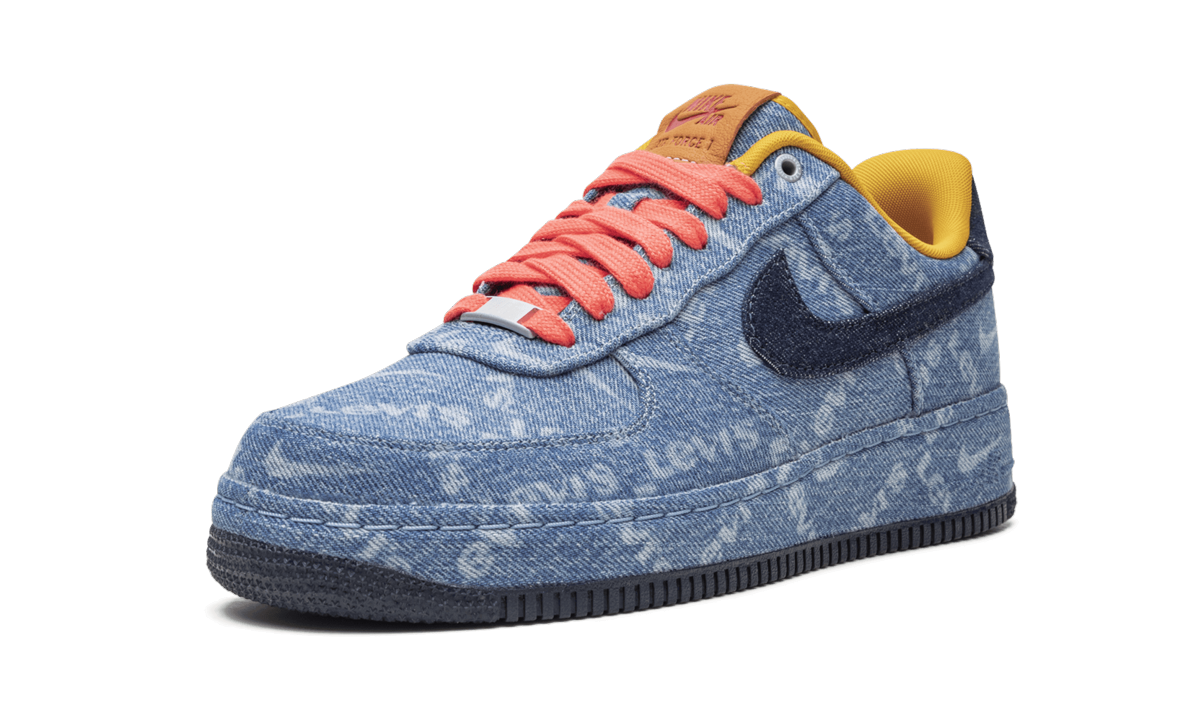 nike air force 1 low levi s exclusive denim+CV0670-447+left diagnol single view