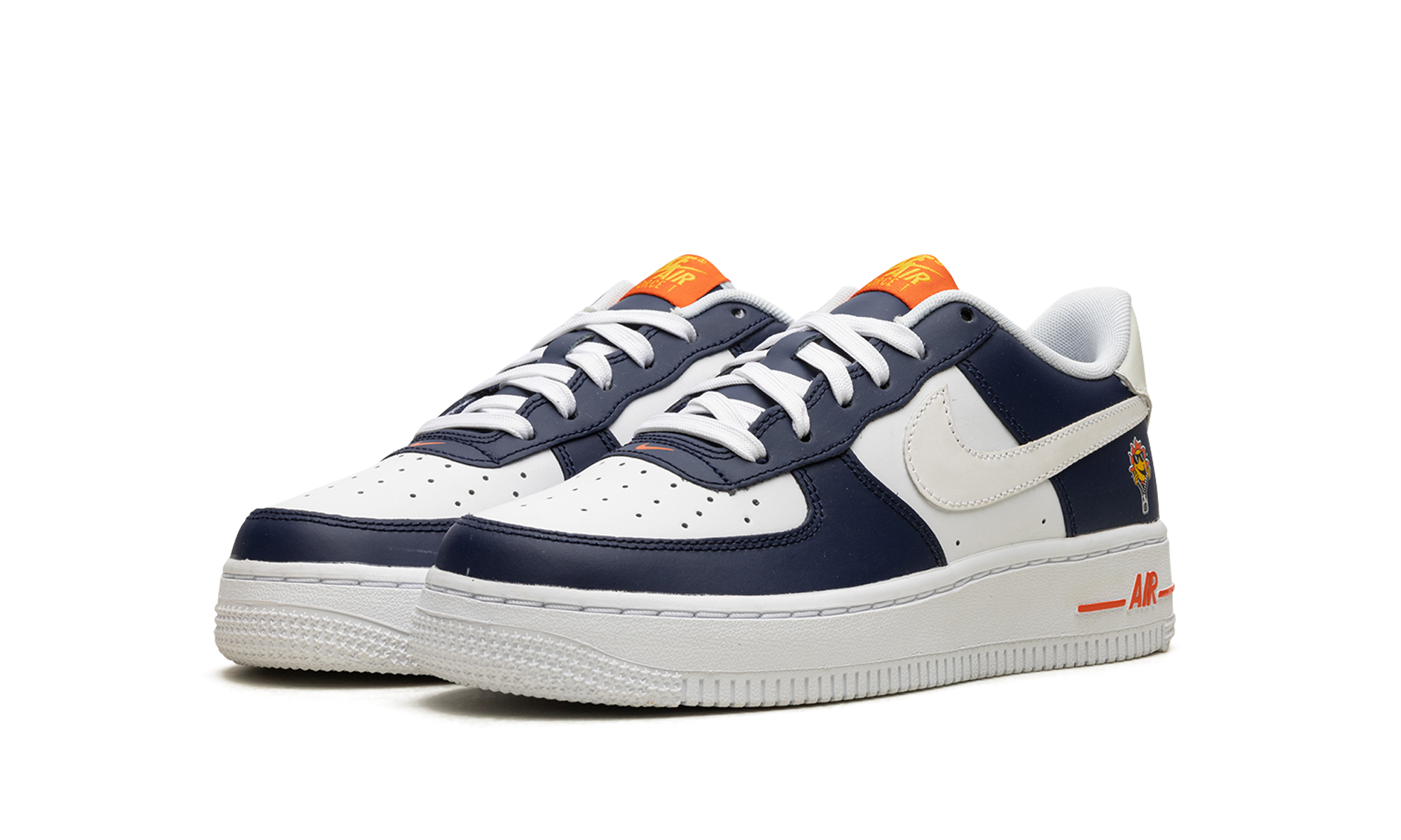 nike air force 1 low lv8 uv reactive gs+FN7239-410+diagnol left view