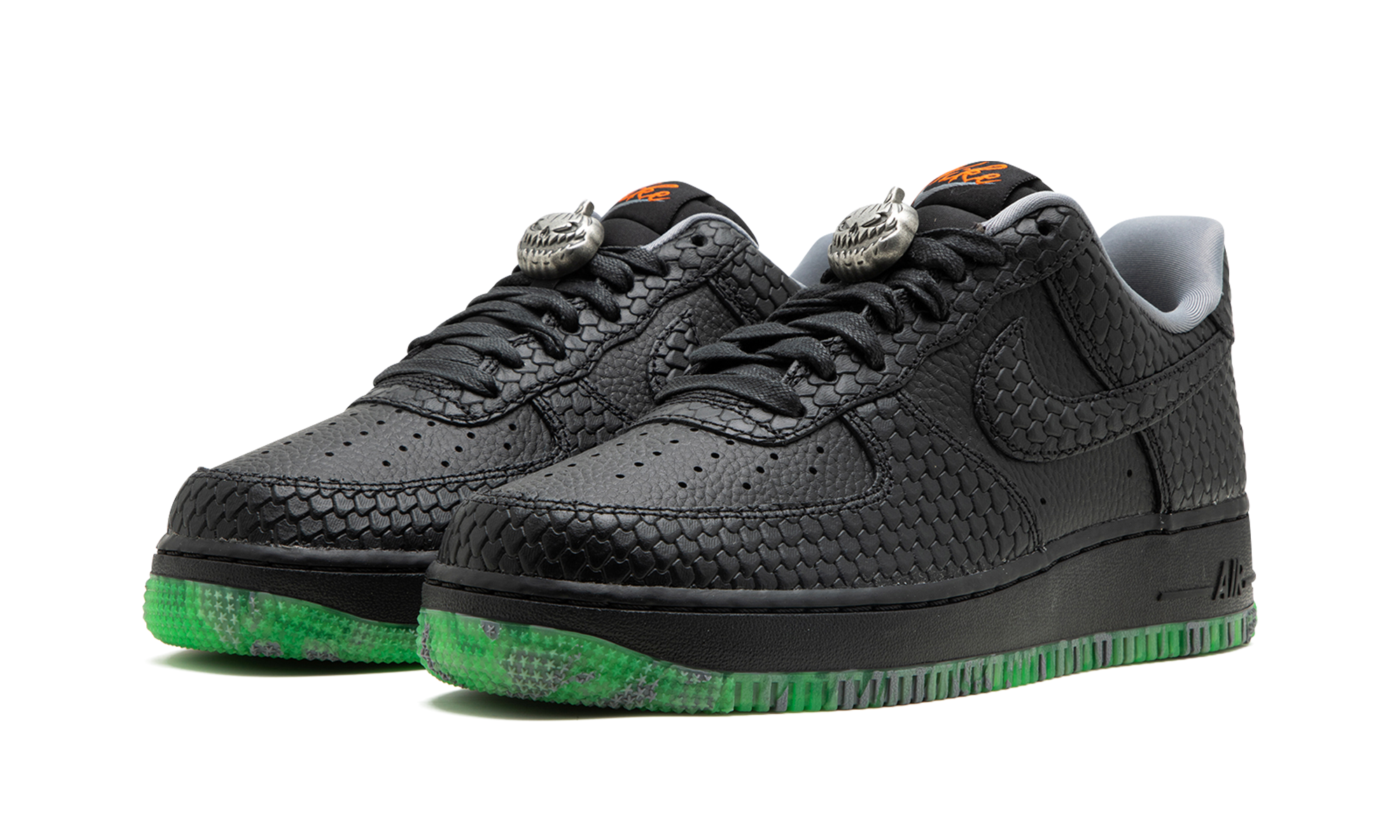 nike air force 1 low prm halloween 2023+FQ8822-084+diagnol left view