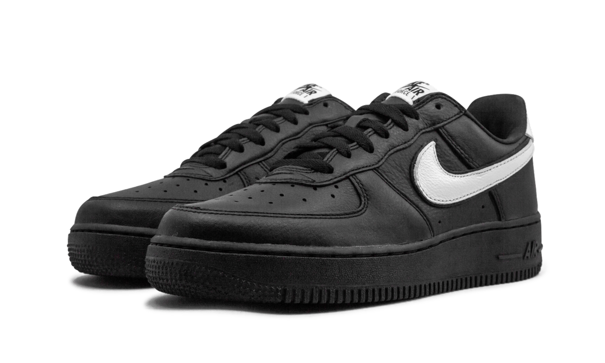 nike air force 1 low qs black white+CQ0492-001+diagnol left view