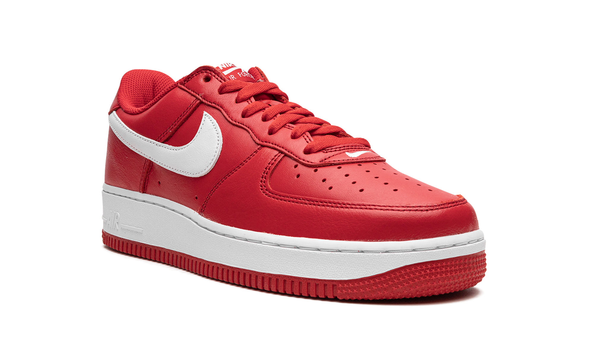 nike air force 1 low retro qs color of the month university red white+FD7039-600+diagnol right view