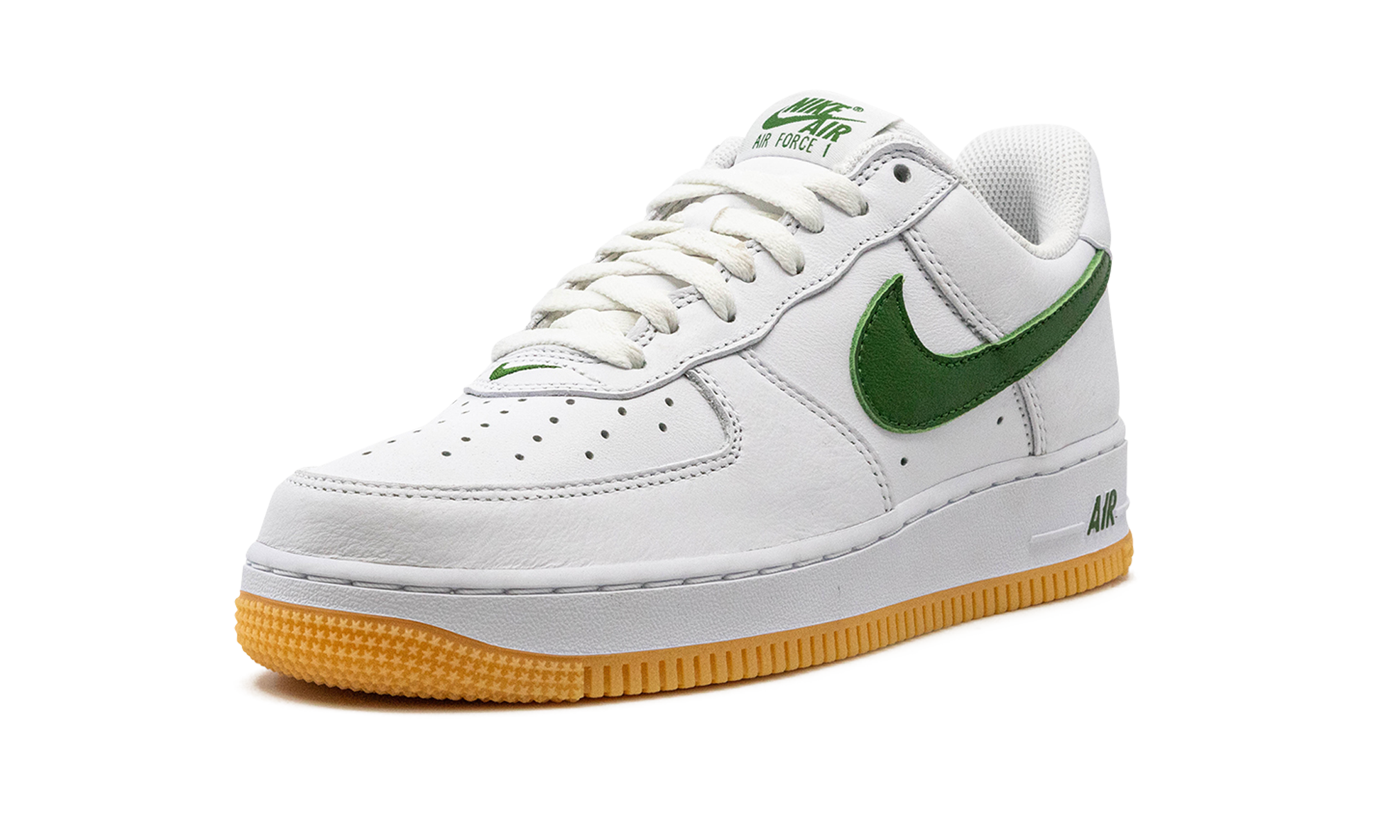 nike air force 1 low retro qs color of the month white forest green+FD7039-101+left diagnol single view