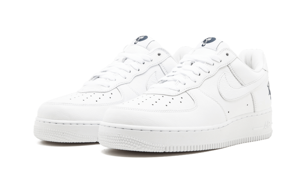 nike air force 1 low roc a fella af100+AO1070-101+diagnol left view