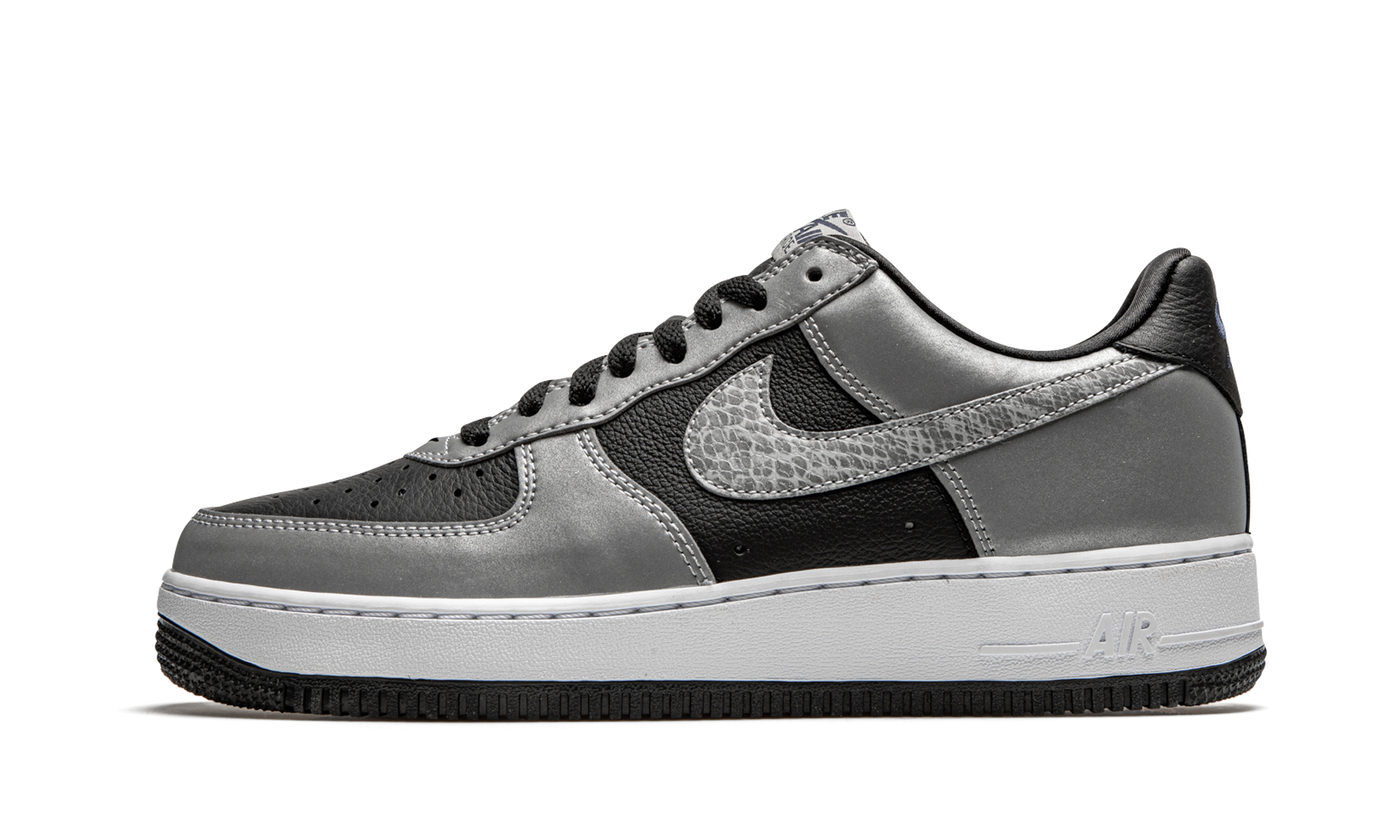 nike air force 1 low silver snake 2021+DJ6033-001+diagnol right view 1