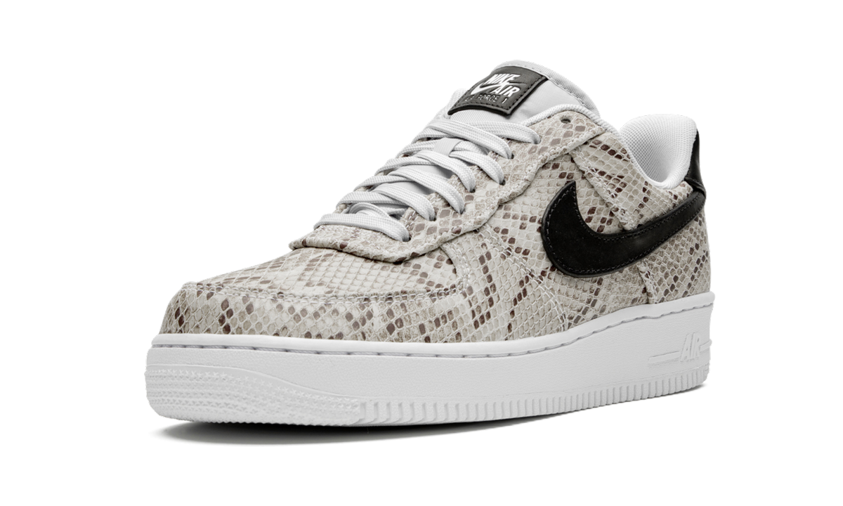 nike air force 1 low snakeskin 2019+BQ4424-100+left diagnol single view