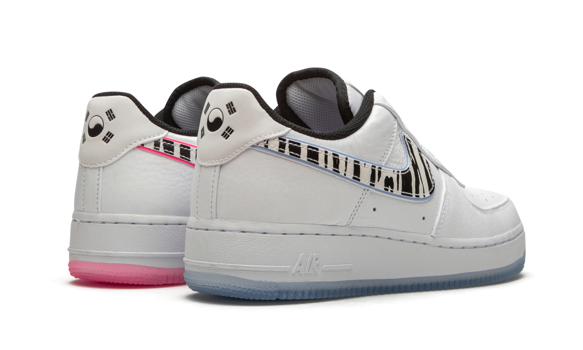 nike air force 1 low south korea 2020+CW3919-100+diagnol right behind view